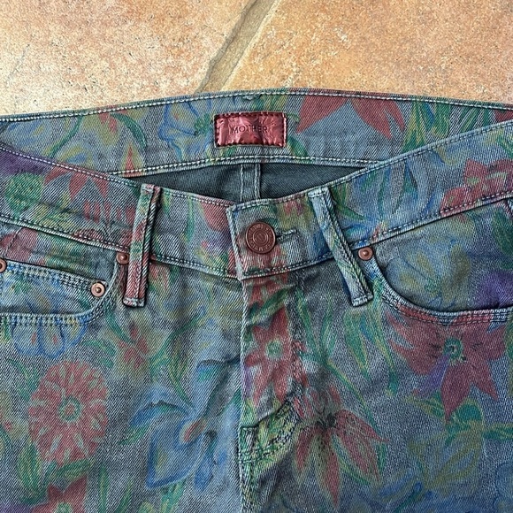 MOTHER Jeans THE VAMP Ghosts & Roses jeans size 24 - Picture 2 of 6